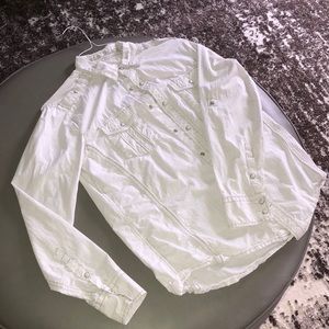 Button down collared shirt.